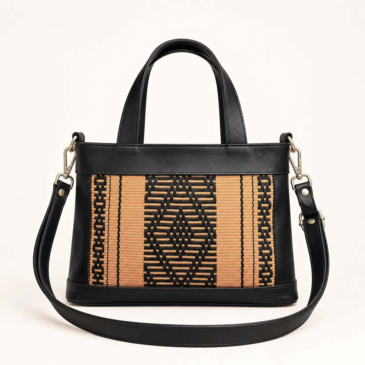 Lunabrisa Negro Dorado